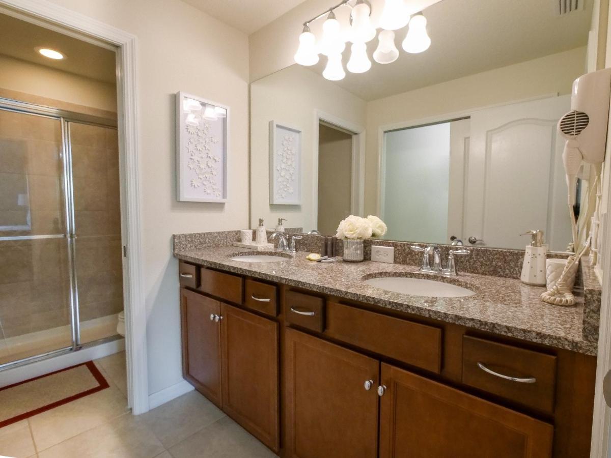 5Br 5Bath Townhome Pool Bbq 13Min Disney 2260Ft Kissimmee Exteriör bild