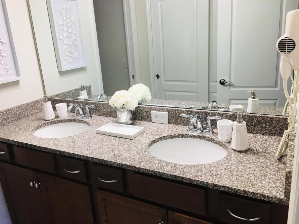 5Br 5Bath Townhome Pool Bbq 13Min Disney 2260Ft Kissimmee Exteriör bild